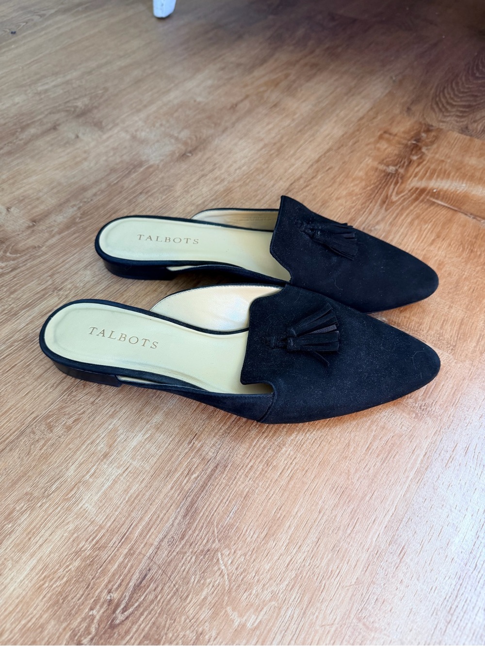 Talbots Edison Black Genuine Suede Tassel Mule Loafers Pointed Toe Flats preppy